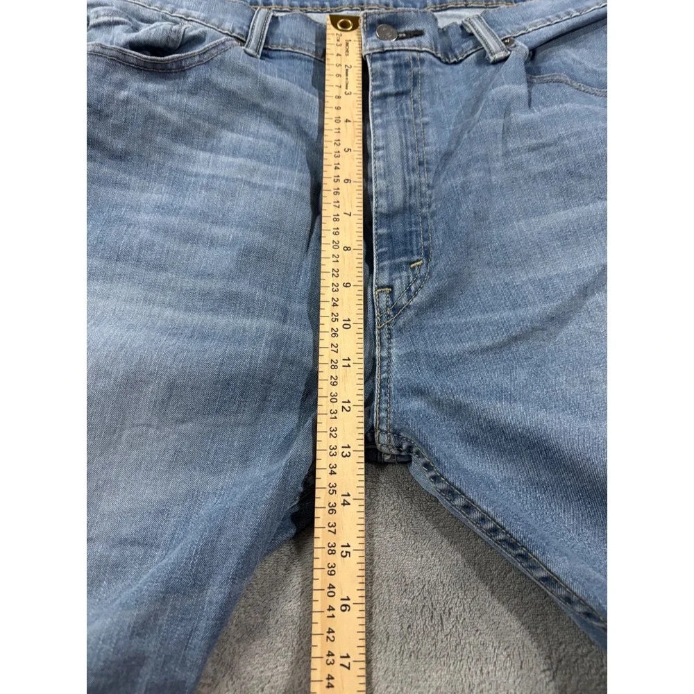 Levis 505 Regular Fit Straight Leg Jeans Mens 40x32 Medium Wash Blue Denim